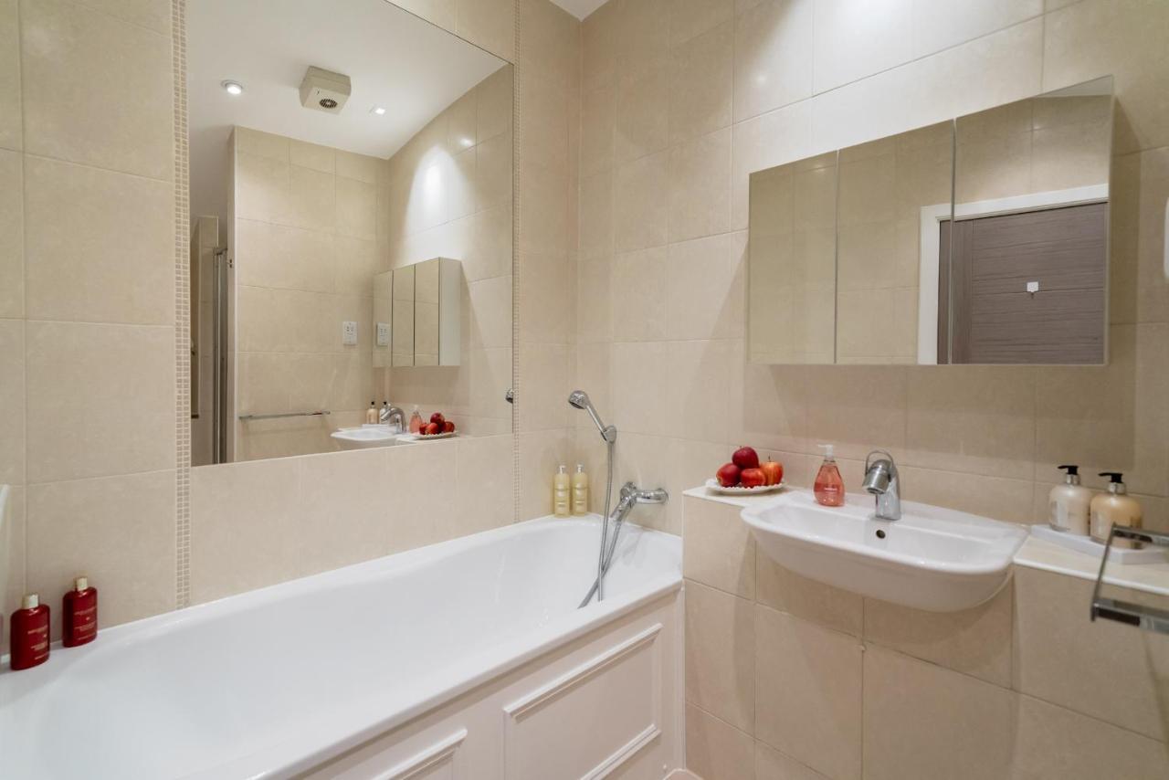 Huge & Central 3 Bedr, 4 Beds, 2,5 Bath Covent Gdn Λονδίνο Εξωτερικό φωτογραφία